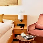 The Dom - The Dom Collection Saas Fee